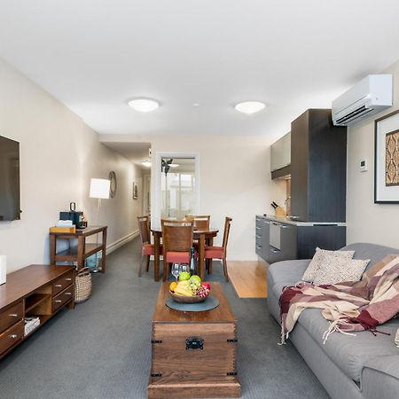 The Beacon - 2 Bedroom Town Center Apartment Queenstown Luaran gambar