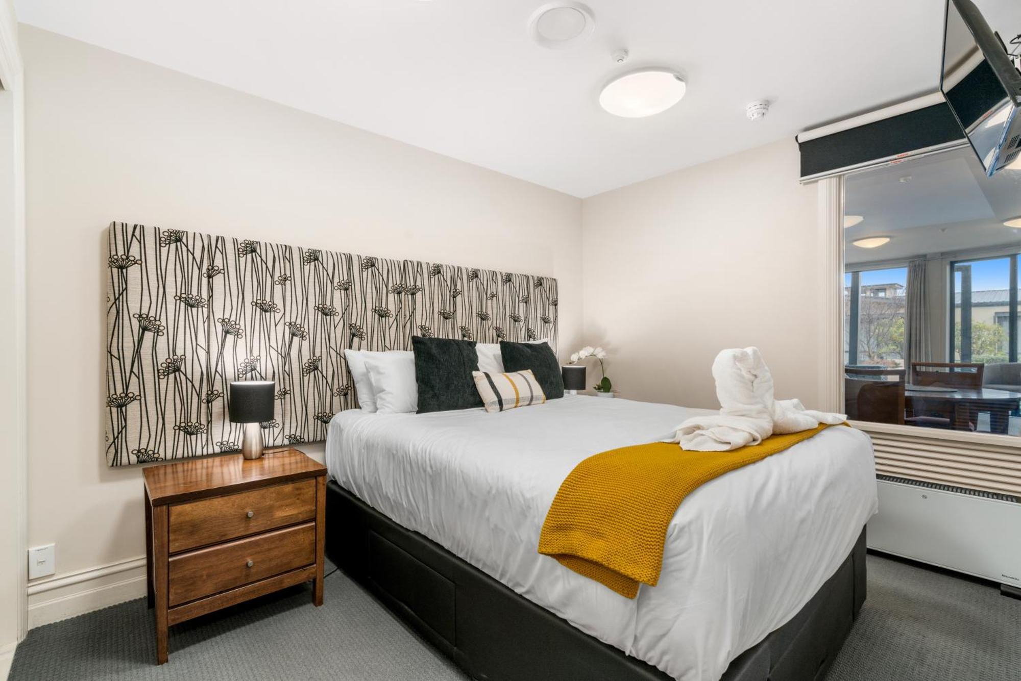 The Beacon - 2 Bedroom Town Center Apartment Queenstown Luaran gambar