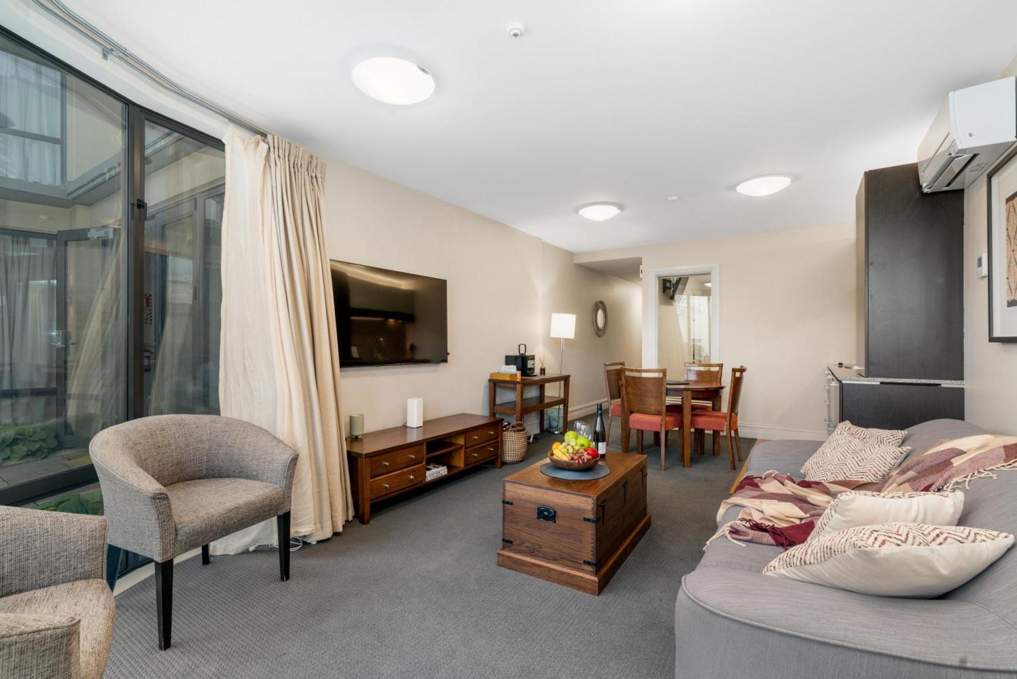 The Beacon - 2 Bedroom Town Center Apartment Queenstown Luaran gambar